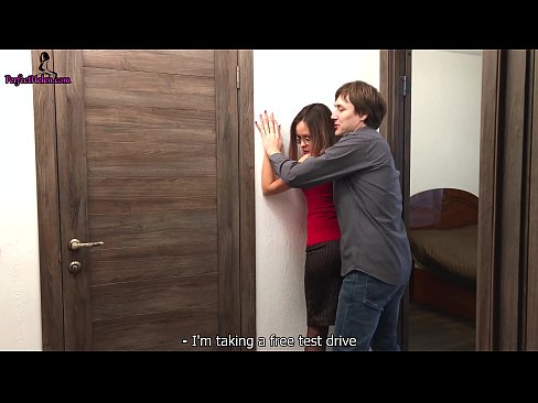 ❤️ Sexy Realtor Sensally Jerks Nws Pussy thiab Fucks Thaum Muag Nws Chav - Krempai ️  porno  ntawm peb  ib