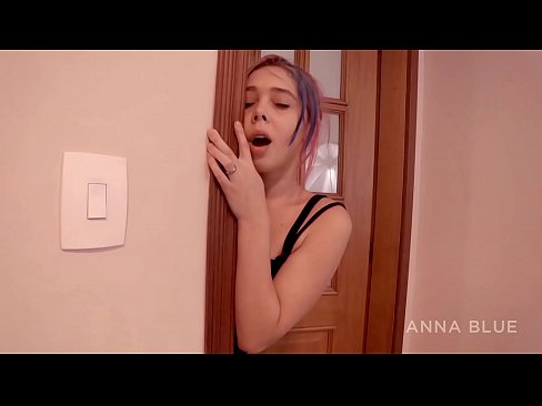 ❤️ Kuv rov qab los ntawm kuv tus tij laug. Kuv tau deev nrog nws tus hluas nkauj. lesbian payback. ️ porno ntawm peb ib